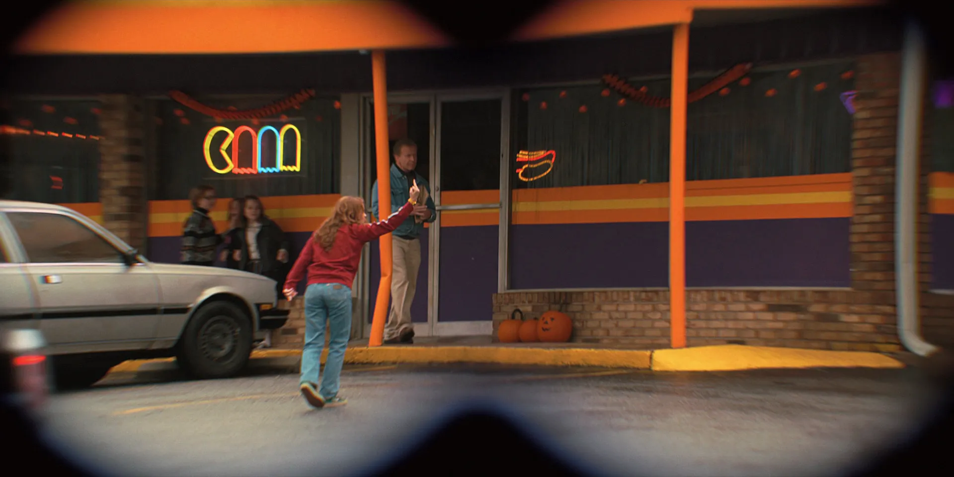 ./image/Stranger Things S02E01 (2).webp